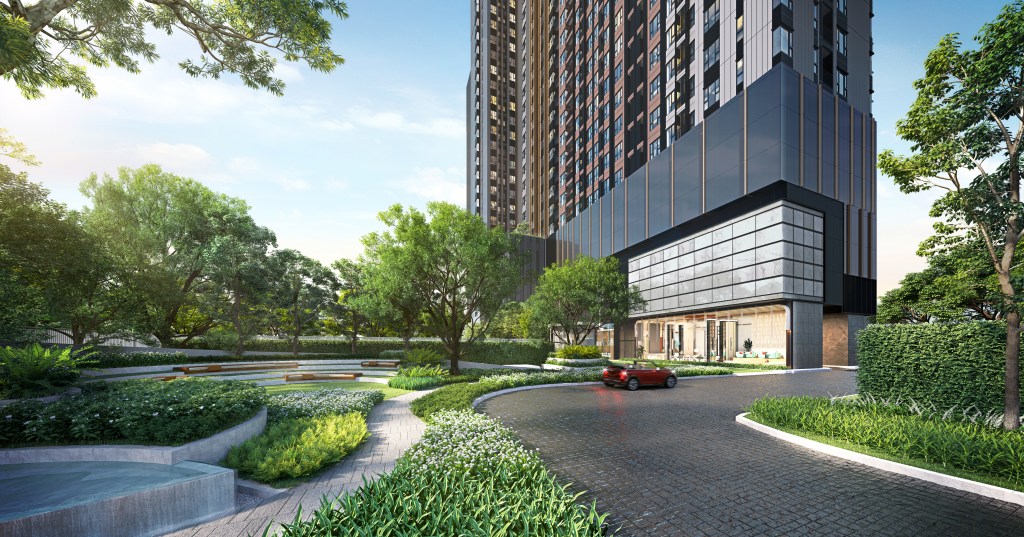 Life Charoennakhon-Sathorn entrance